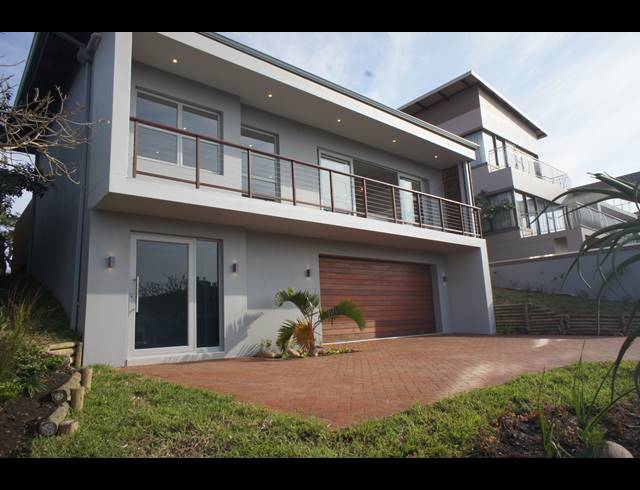 4 BEDROOM HOUSE FOR SALE IN PALM LAKES ESTATE